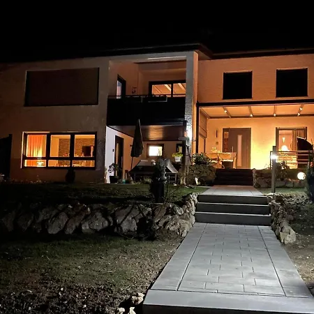 Ferienwohnung Weitblick bei Geyer-Saal an der Donau Obersaal Exterior foto